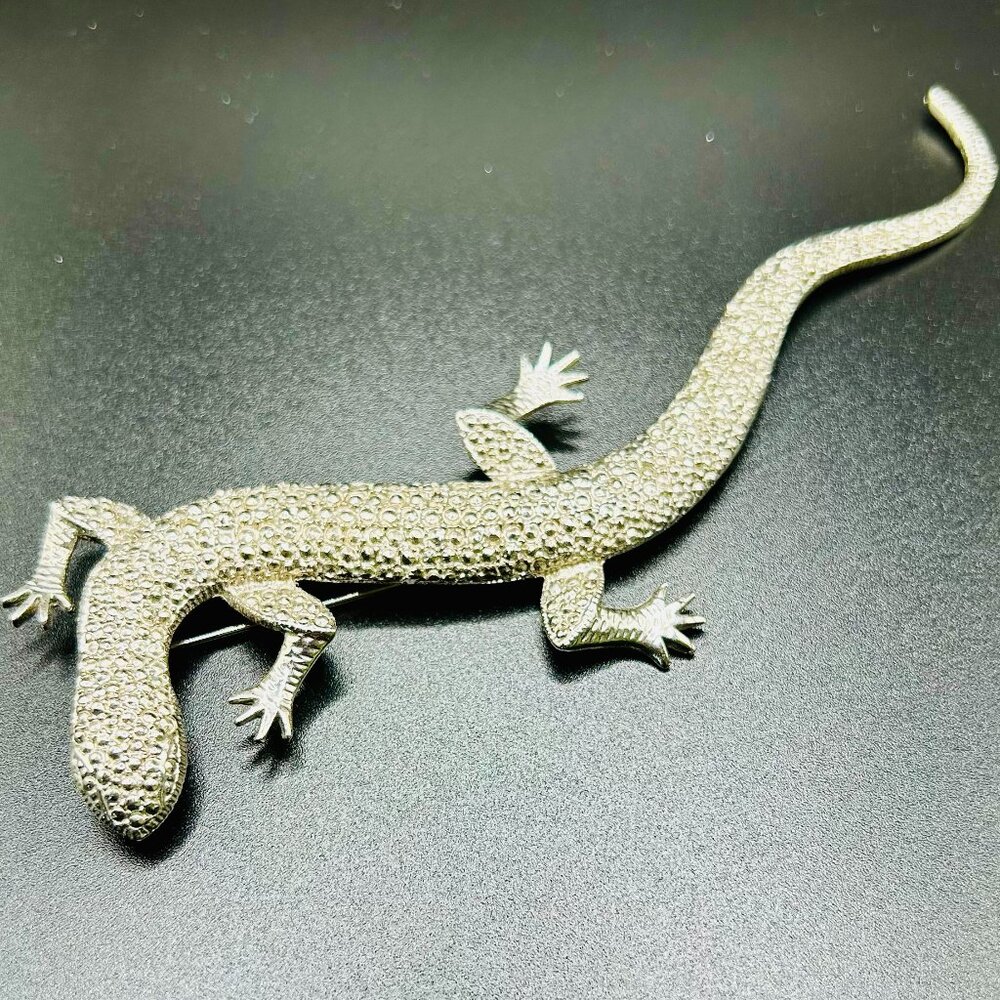 Vintage 80's Silver Lizard Brooch